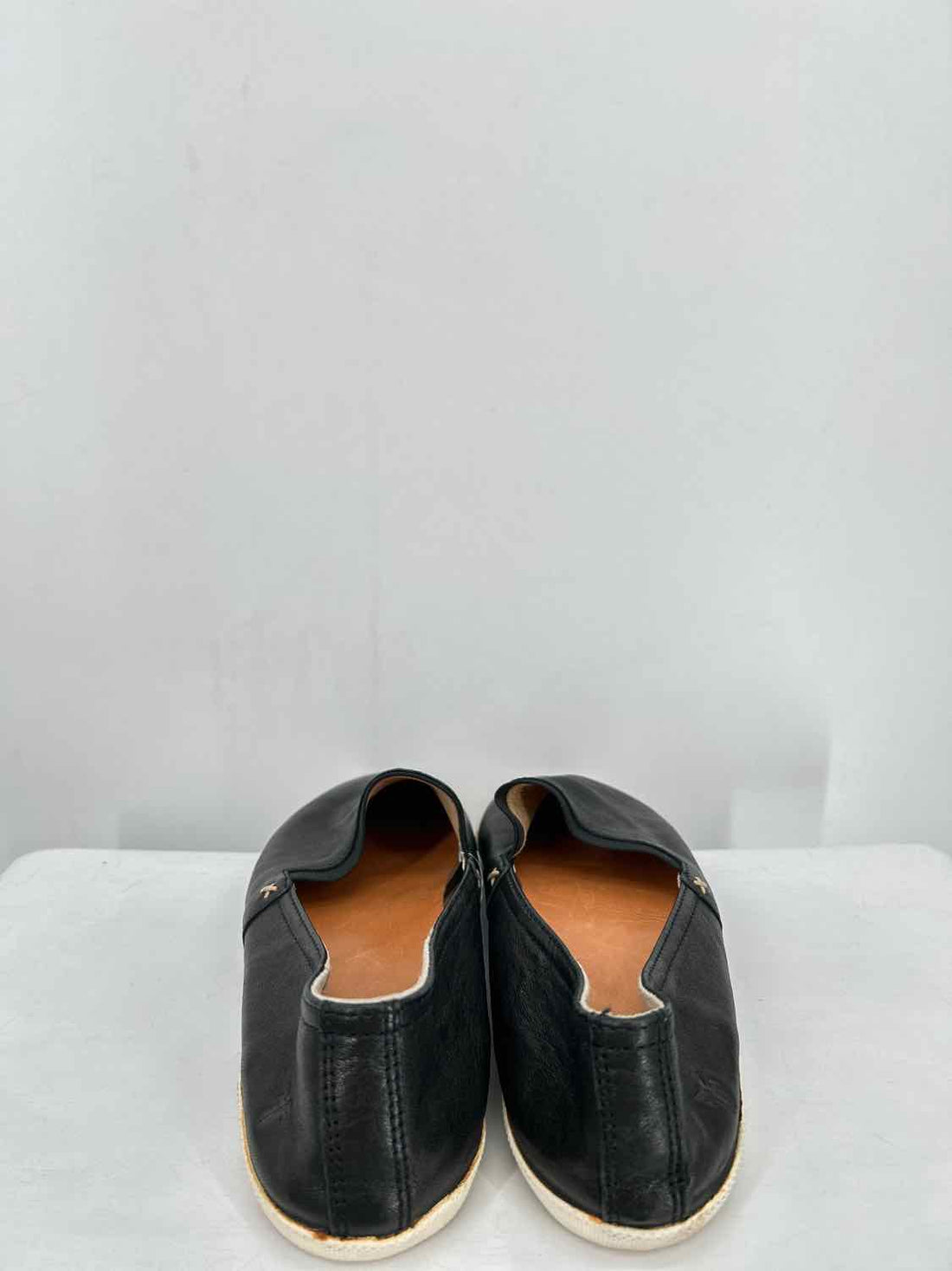 Frye Women Size 10 Black Flats