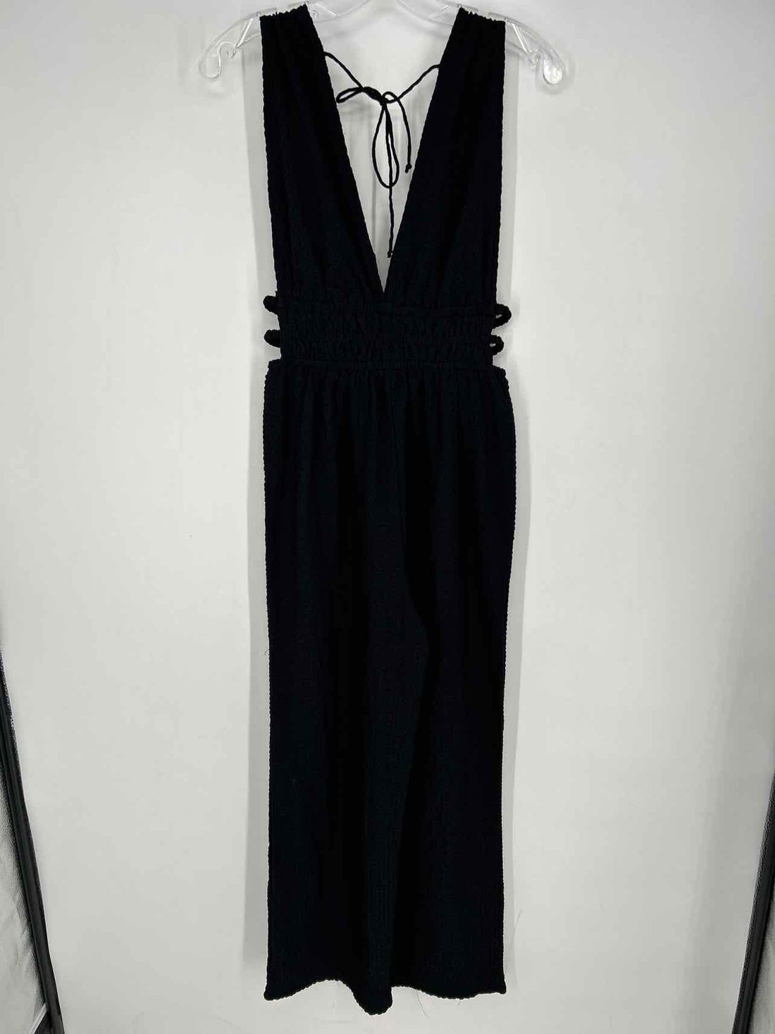 Blush Boutique Size M Black Sleeveless Jumpsuit