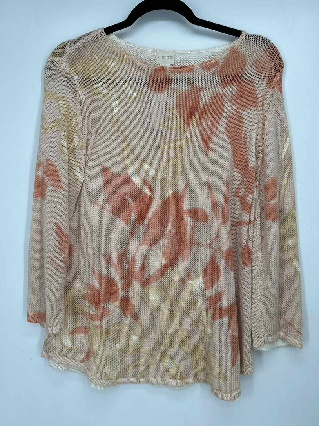 Chicos Size 2(L) Peach Floral Sweater