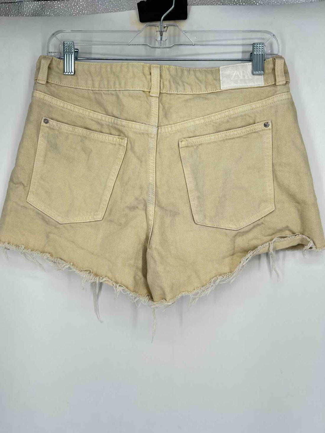 Zara Size 6 Butter Yellow Denim Shorts