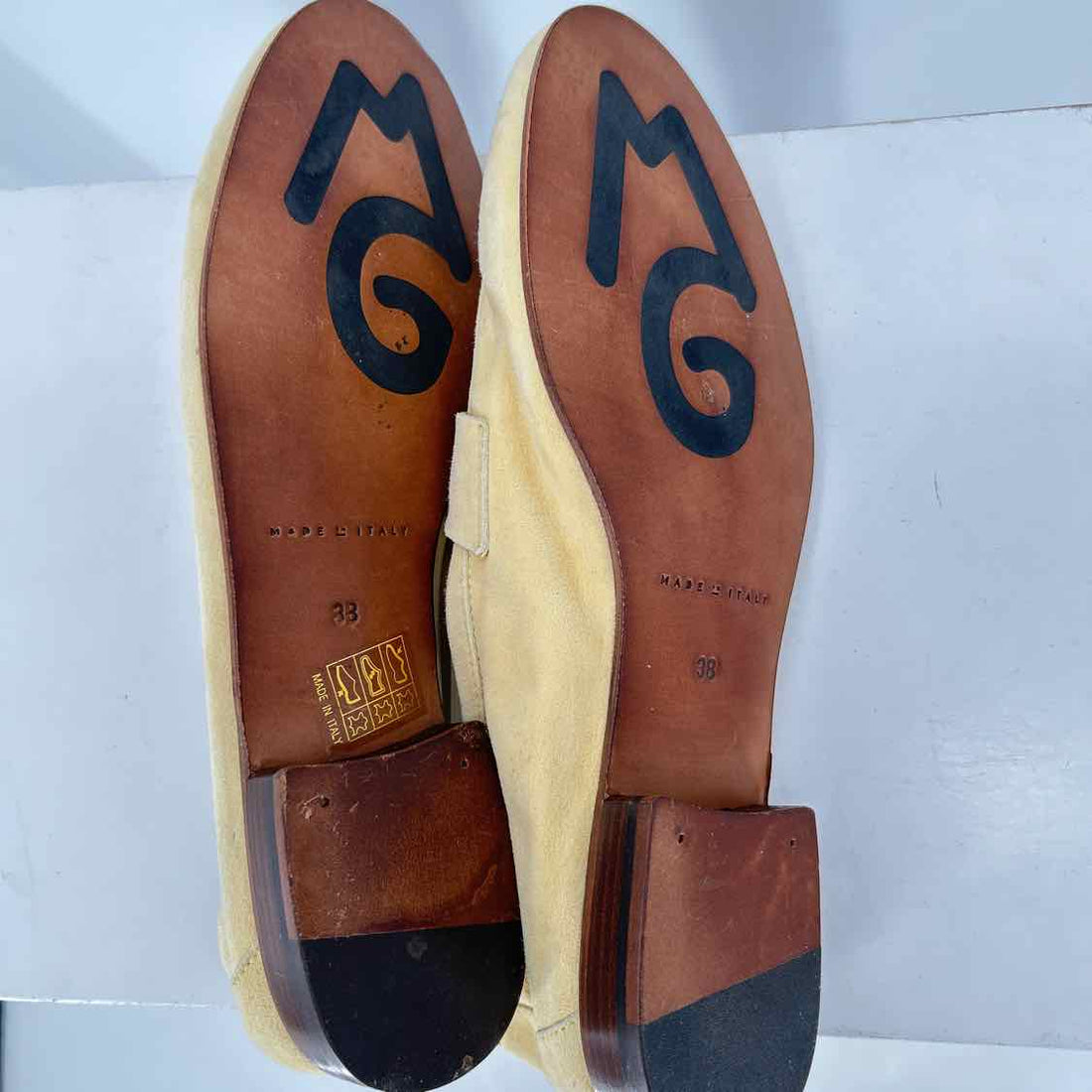 M. Gemi Women Size 38 Pale Yellow Suede Loafers