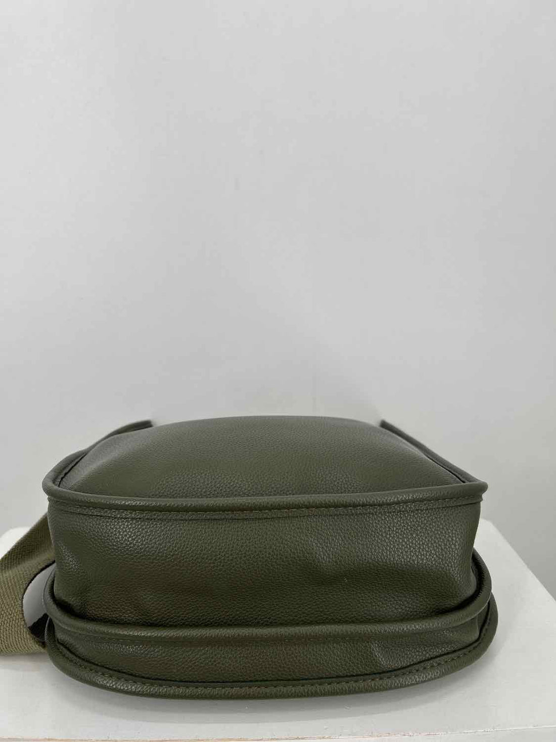 Ahdorned Green Pebbled Leather Messenger