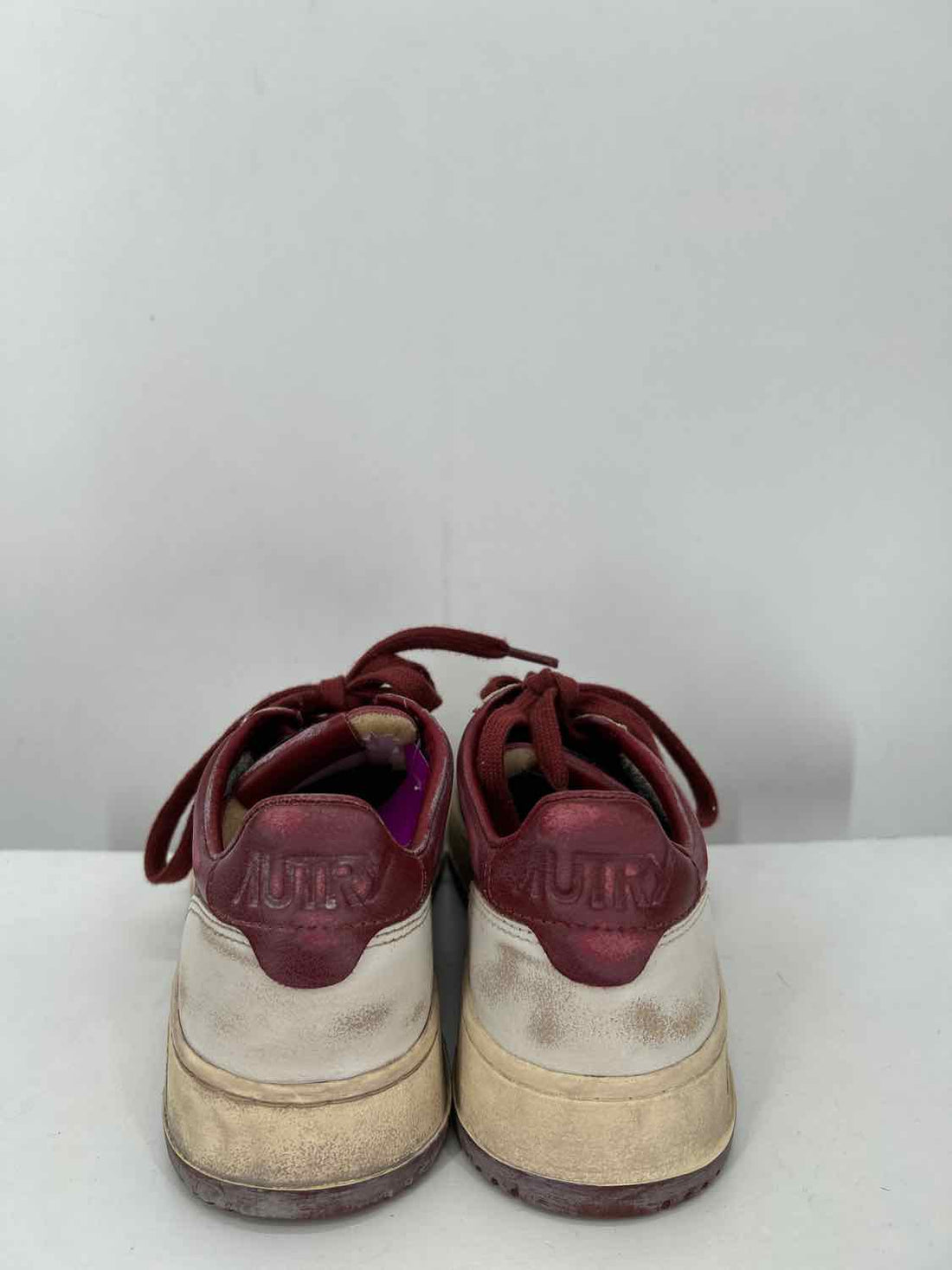 Women Size 38 Maroon & White Sneakers