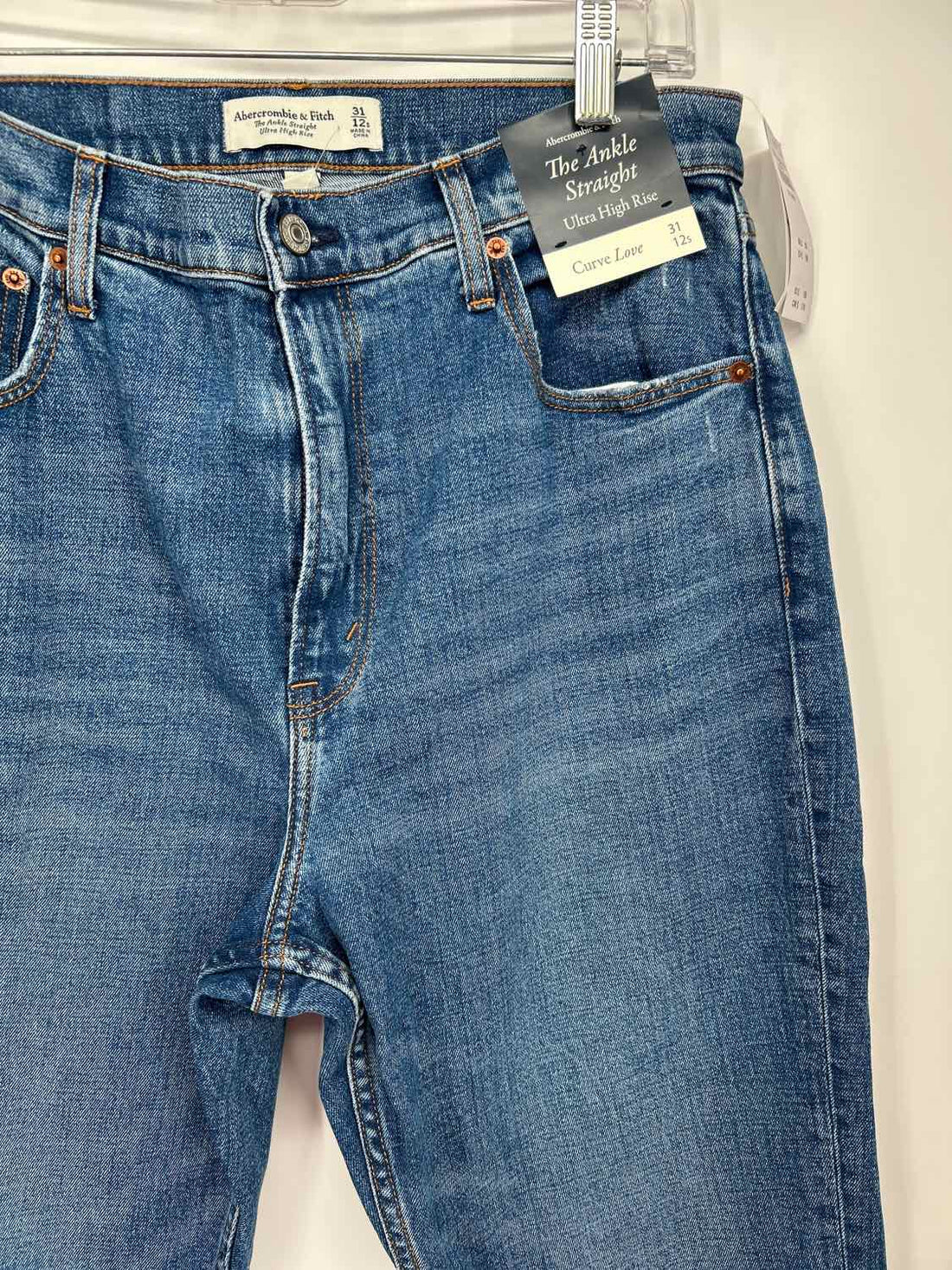 Abercrombie & Fitch Size 12S Denim NWT Jeans c