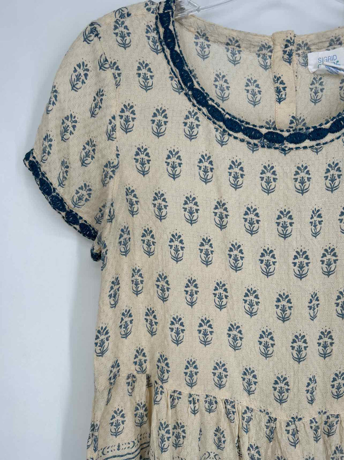 Sigrid Olsen Size XS cream & blue Short Sleeve