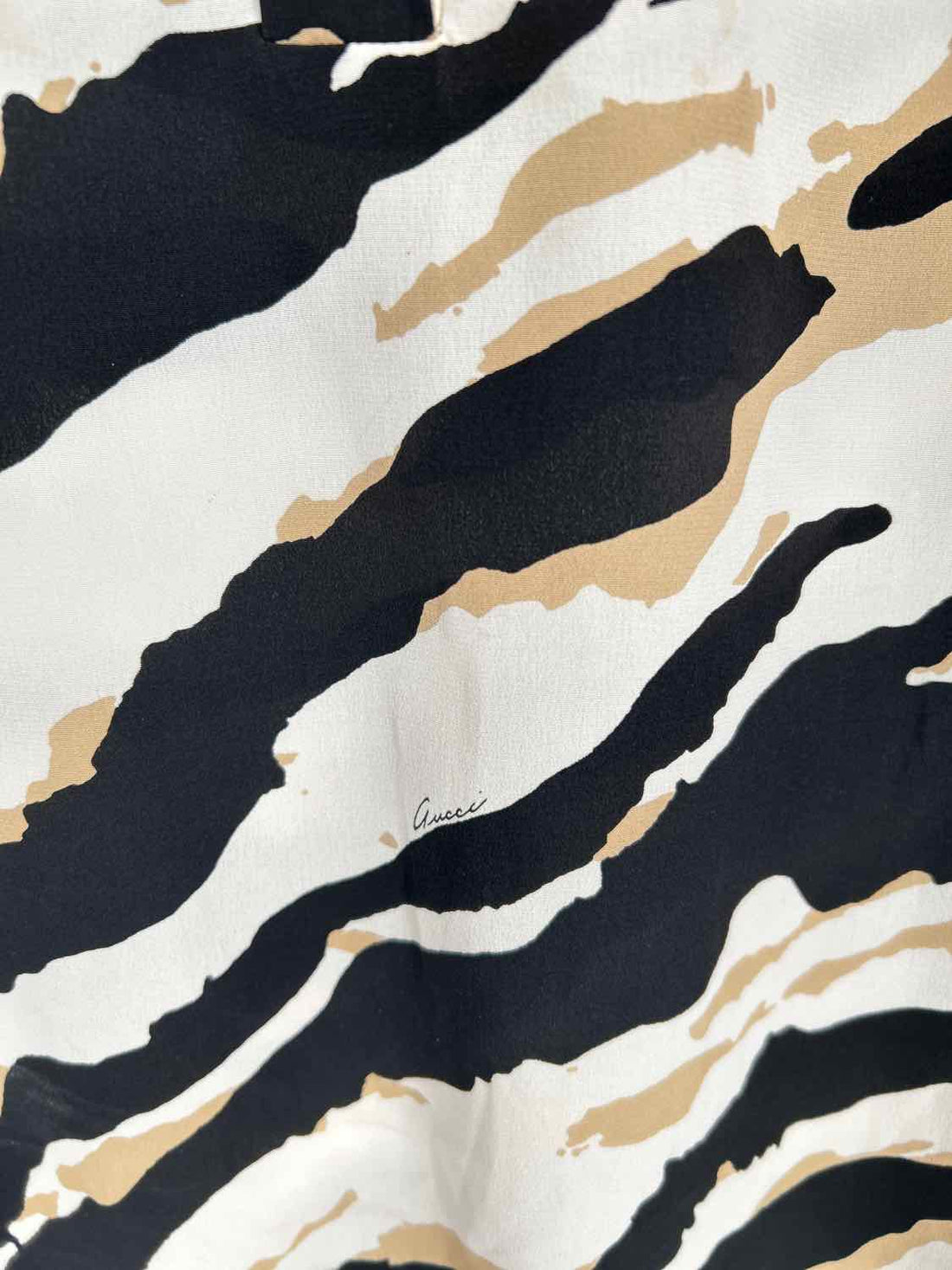 Gucci 38 Silk 100% LUXURY