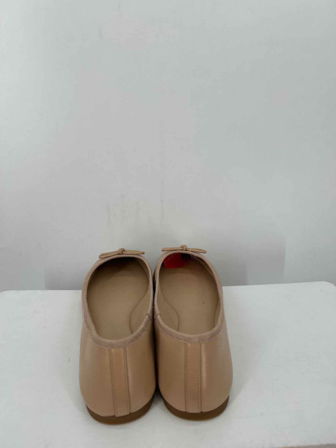 Coach Women Size 9 Beige Leather Flats