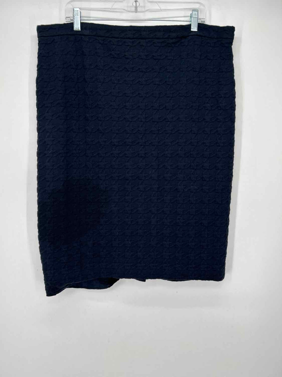 Ann Taylor Size XL Dark Navy Skirts
