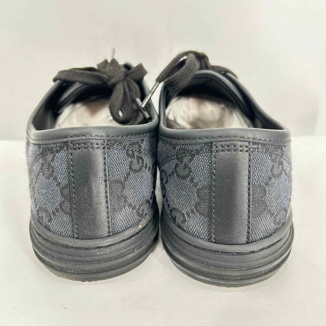 Gucci GG Women Size 37 Black Pre Owned Canvas & Leather LUXURY