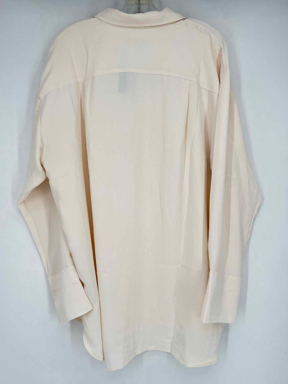 Loft Size XXL Cream Long Sleeve