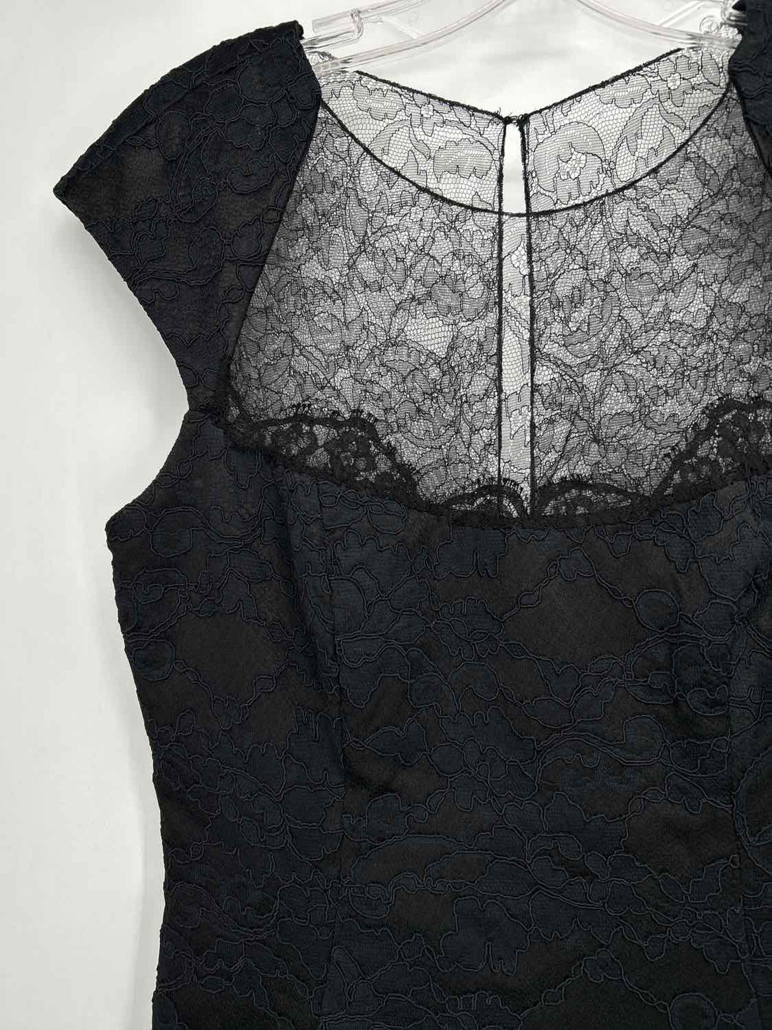 Monique Lhuillier Size 10 Black Dress