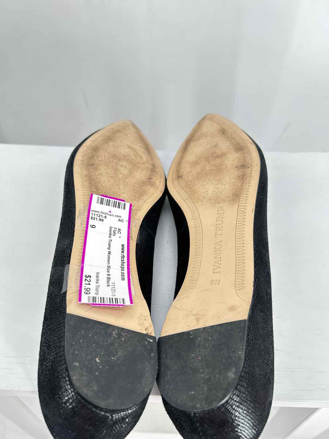 Ivanka Trump Women Size 9 Black Flats