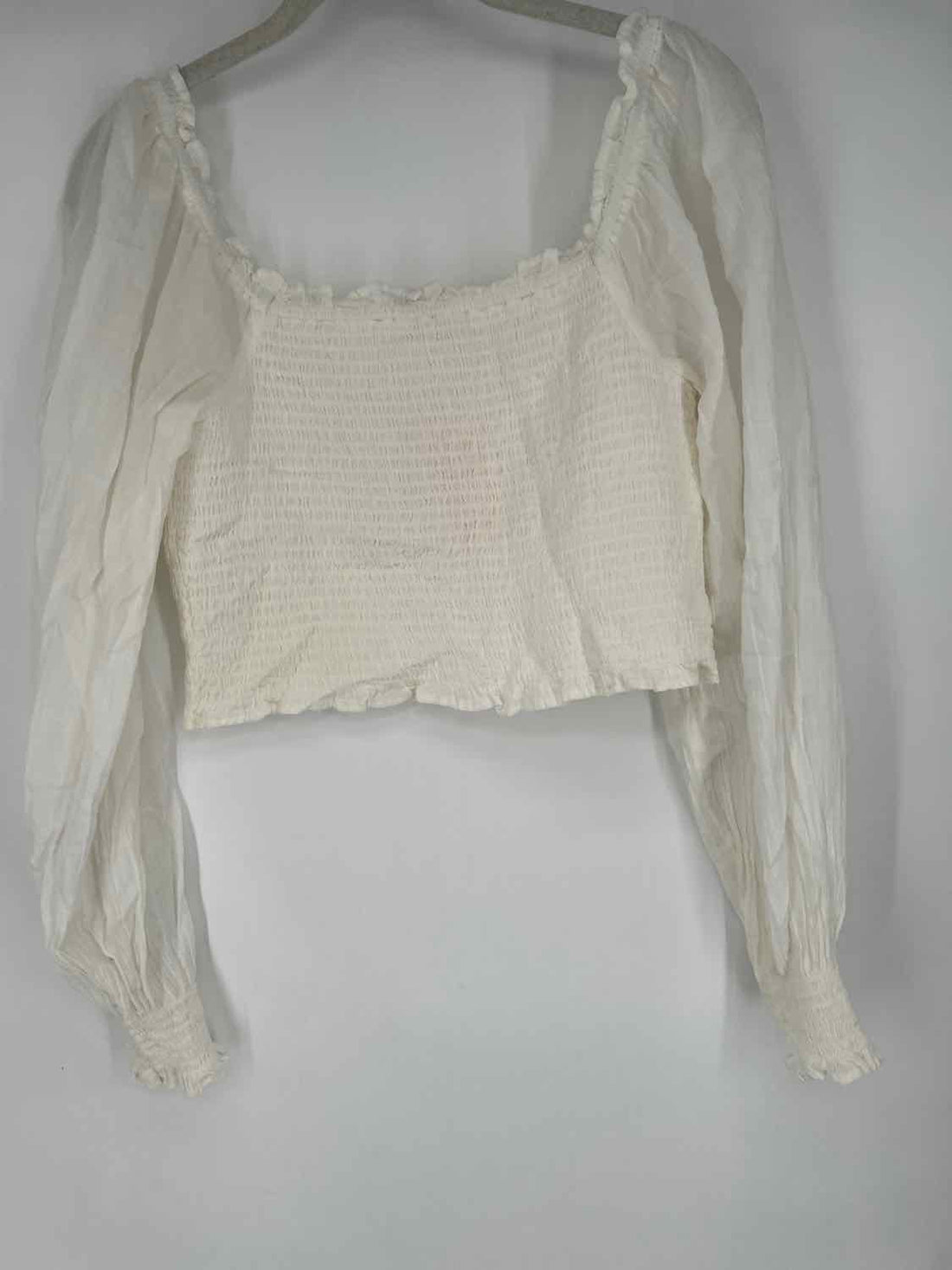 Aerie Size M White Smocked Long Sleeve
