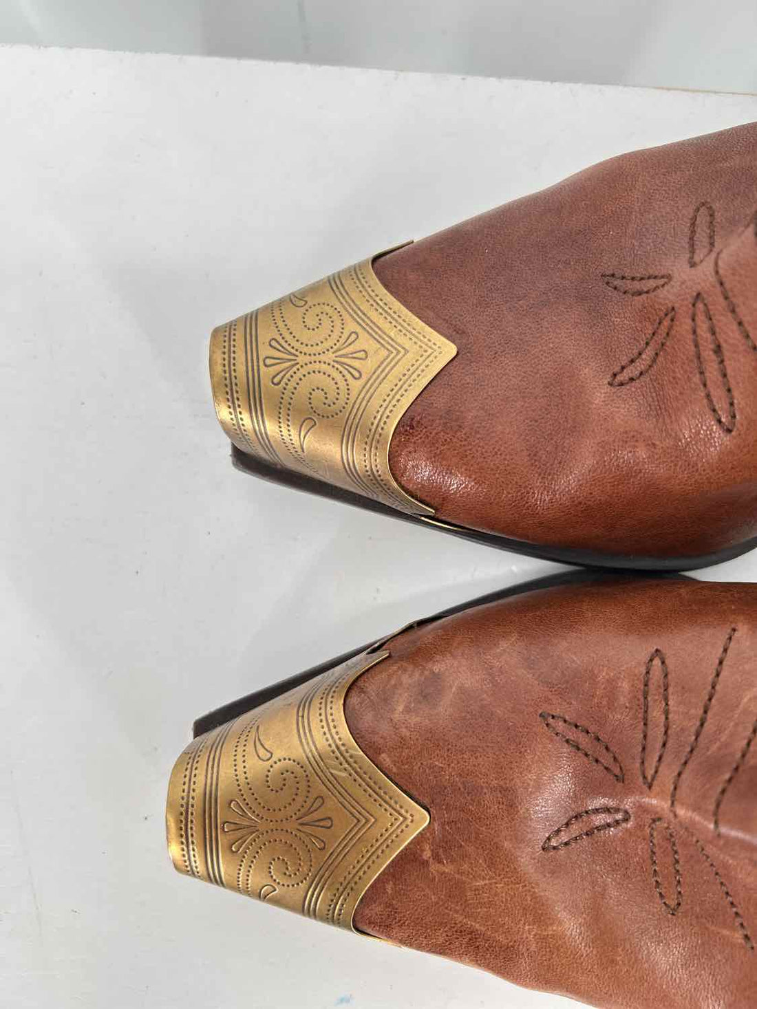 Gianni Bini Brown Leather Ankle Boot