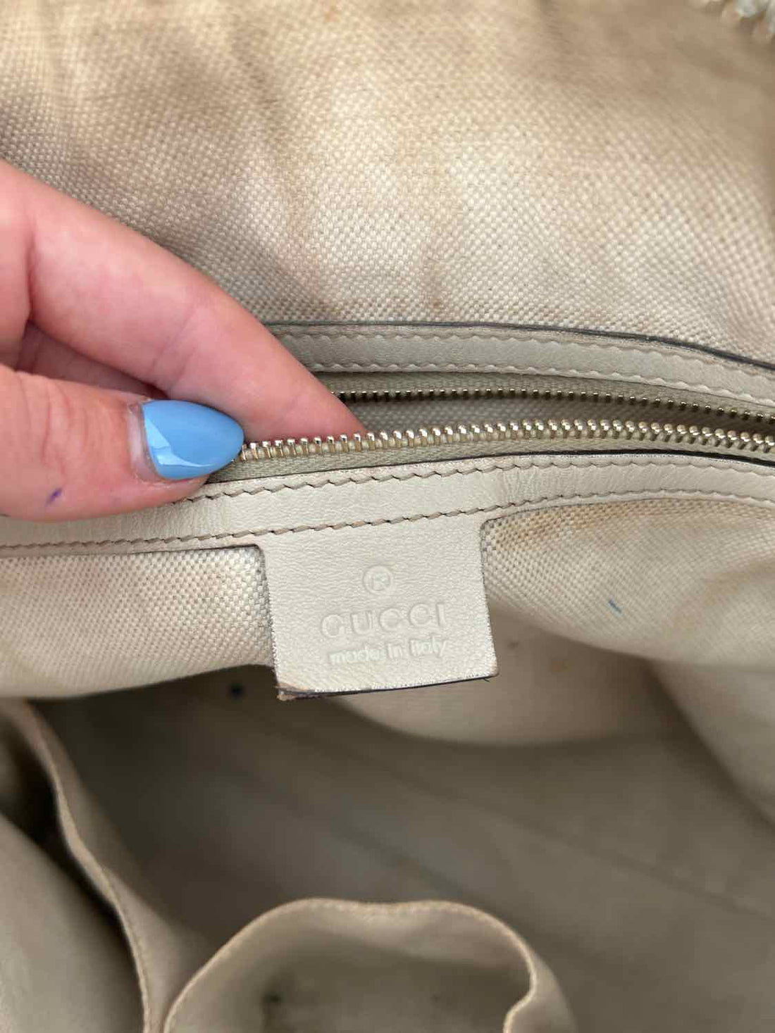Gucci Microguccissima Bree Off White Leather As Is LUXURY