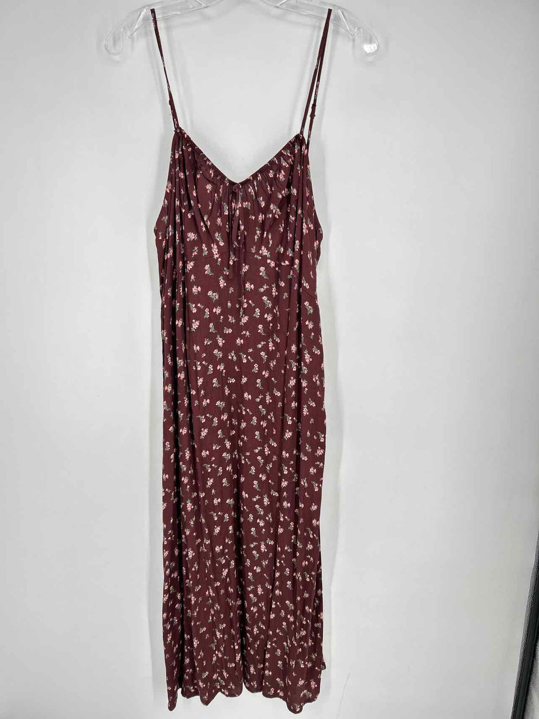 Love Sick Size 1X Burgandy Floral Sleeveless Dress