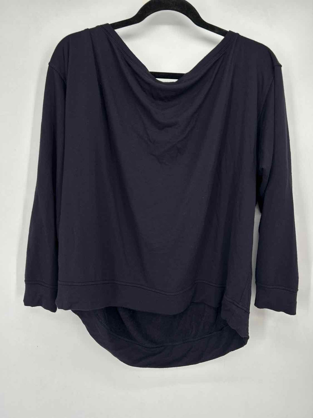 Lululemon Size M Navy Active Sweatshirts