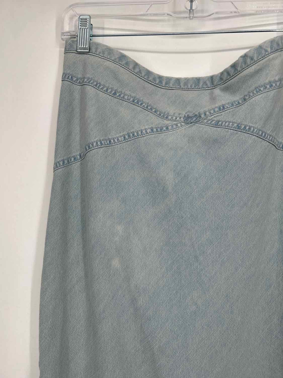 Free People Size 8 Light Wash Denim Skirts