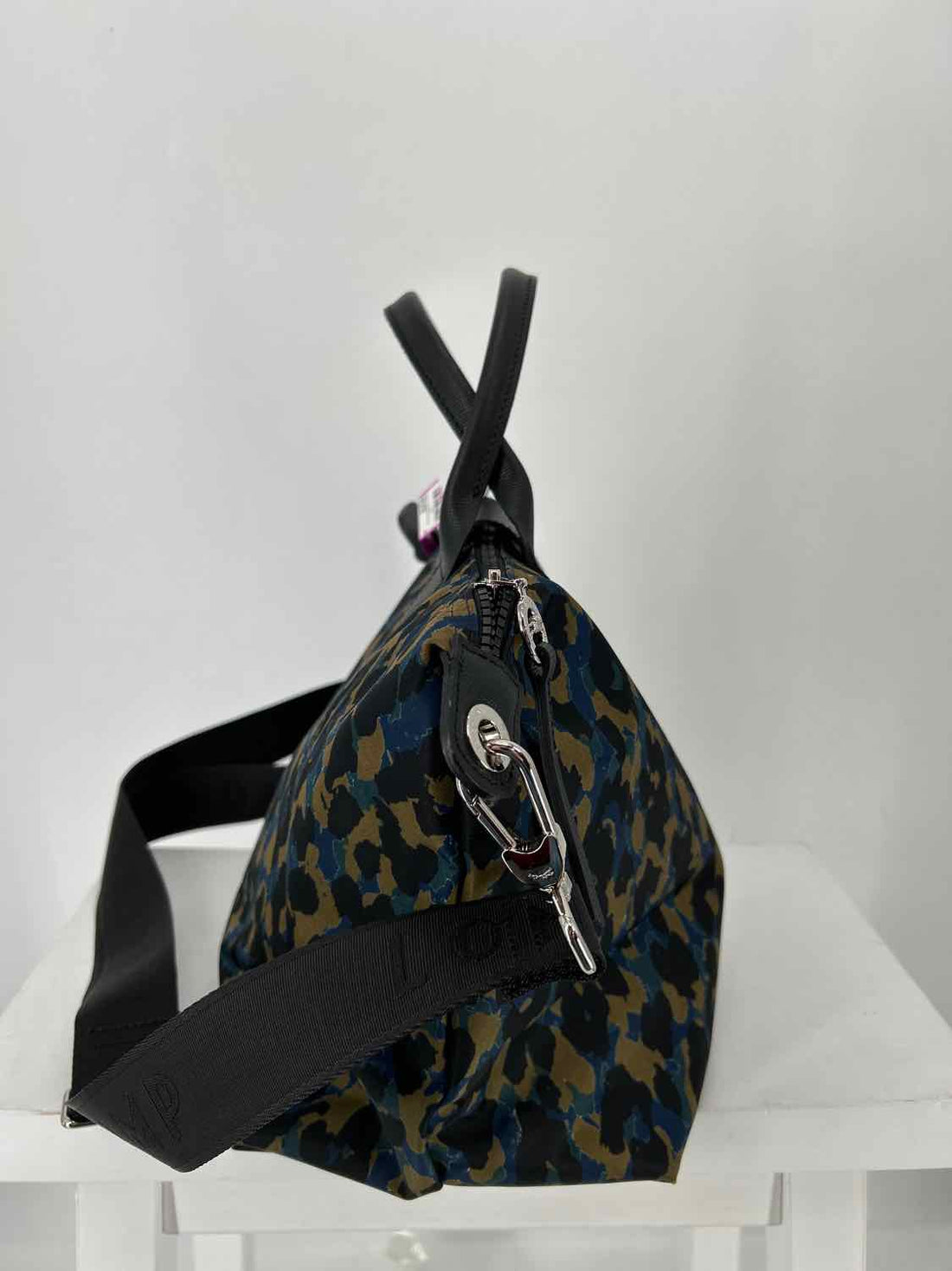 LongChamp Blue Print Nylon Pre Owned Satchel
