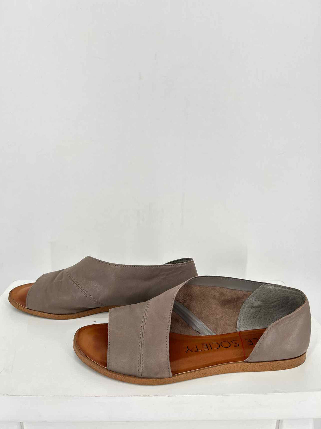 Sole Society Women Size 7 Gray Flats