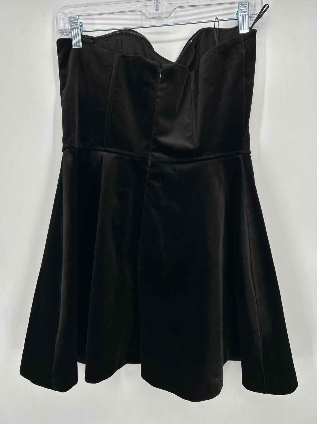Zara L Black Velvet Sleeveless Holiday