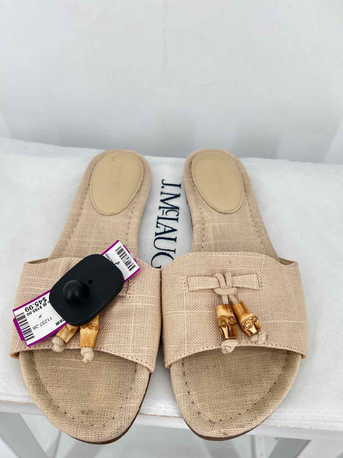 J McLaughlin Women Size 7.5 Beige Sandals