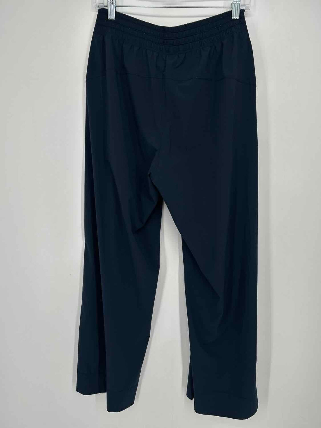 Lululemon Size 8 Navy Active Pants