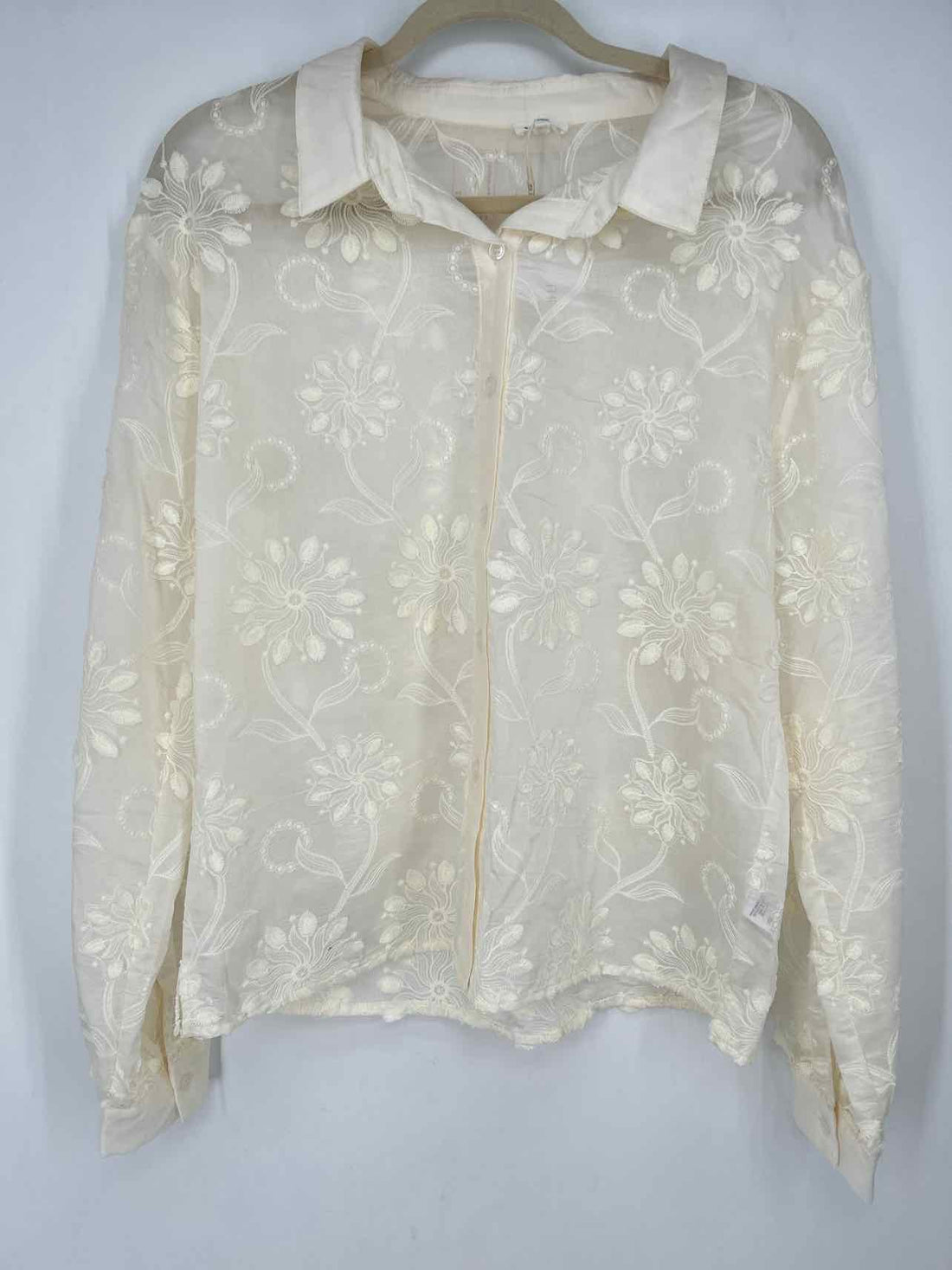 En Creme L Cream Embroidered New Boutique Top