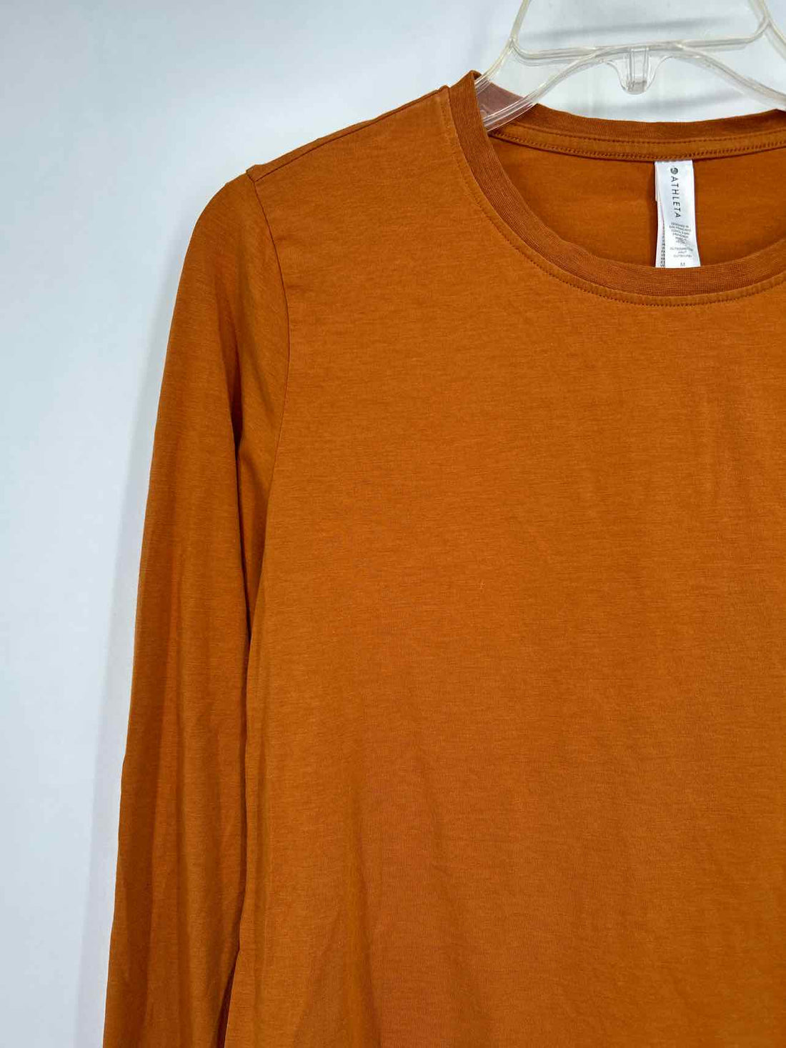 Athleta Size M Rust Long Sleeve Active Tops