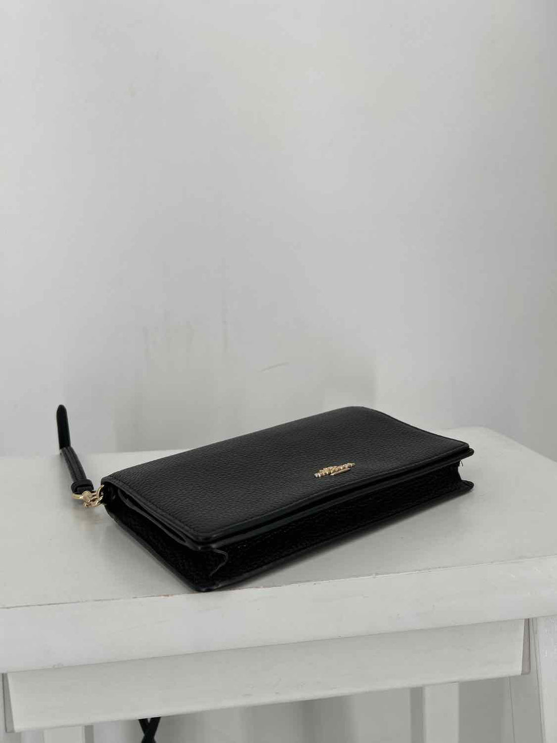 Coach Black Genuine Leather Pre Owned Crossbody