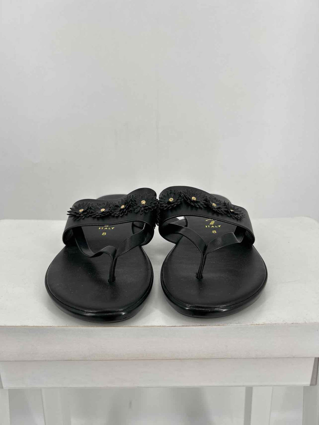 Italian Shoe Makers Women Size 8 Black Like New Sandals