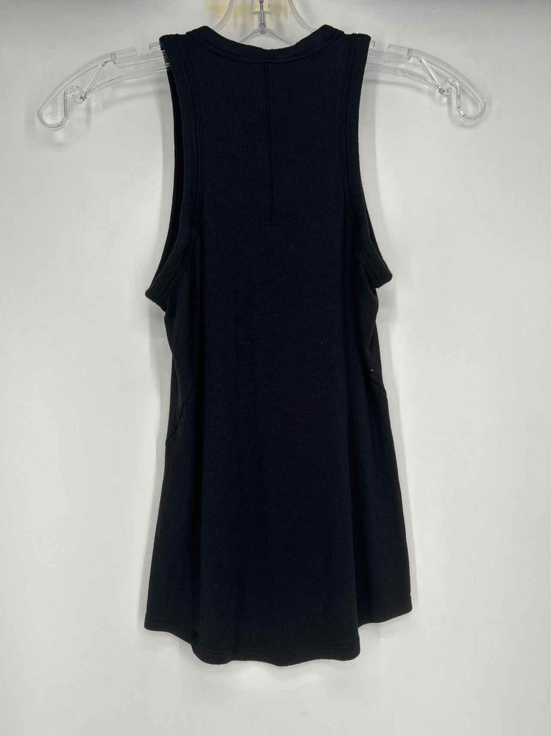 Lululemon Size 2 Black Active Tops