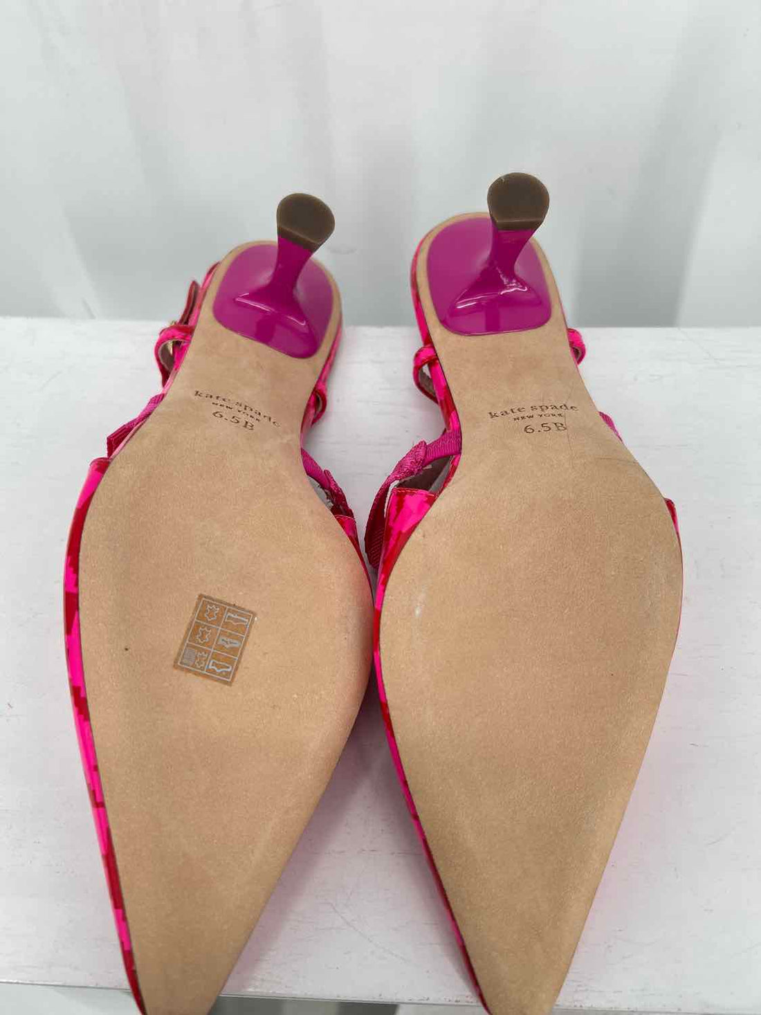 Kate Spade Women Size 6.5 Pink & Red Houndstooth Like New Heels