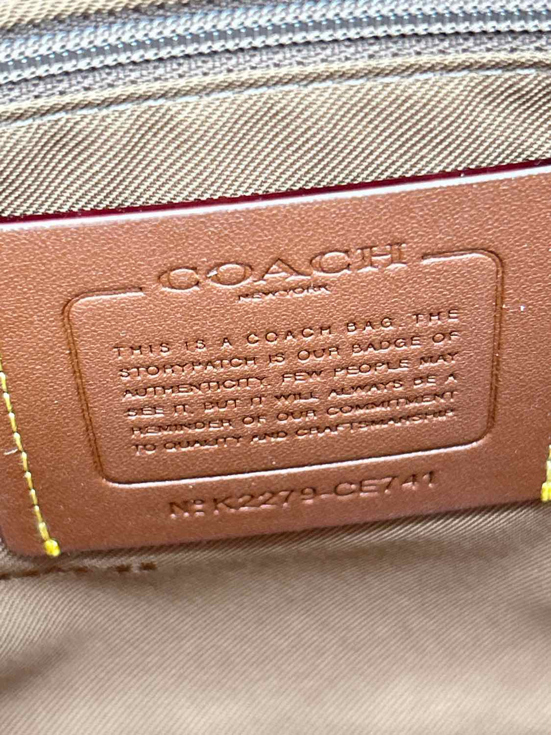 Coach Ivory Pebbled Leather Excellent Condition Satchel