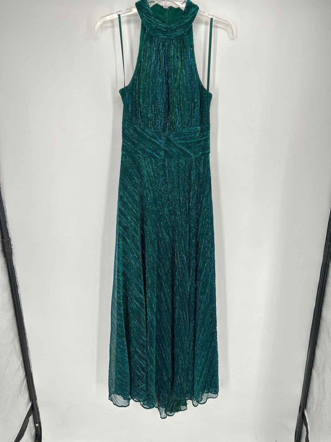 Betsy & Adam 4P Green Shimmer Sleeveless Holiday