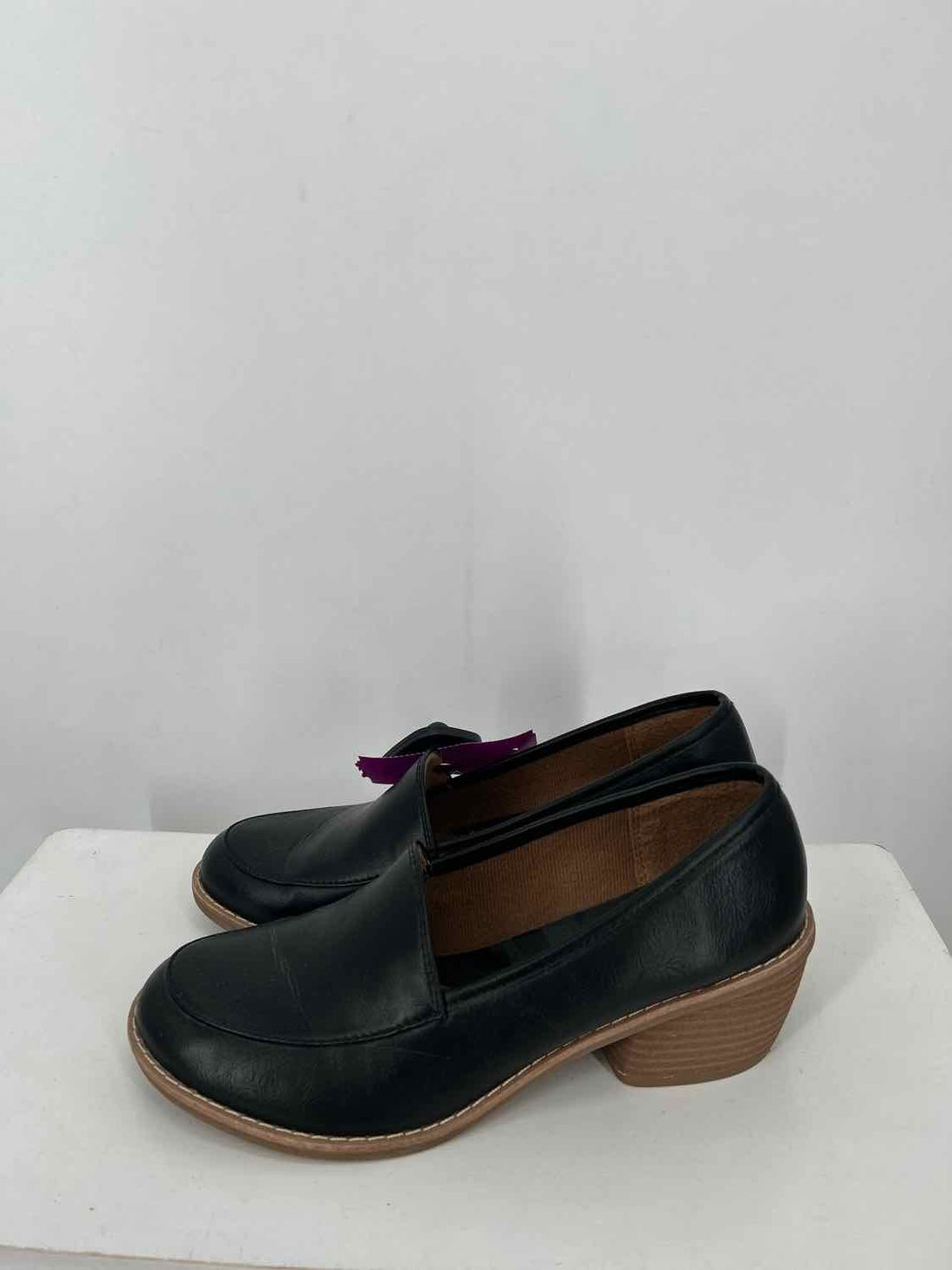 Eurosoft by Sofft Women Size 7.5 Black Loafers