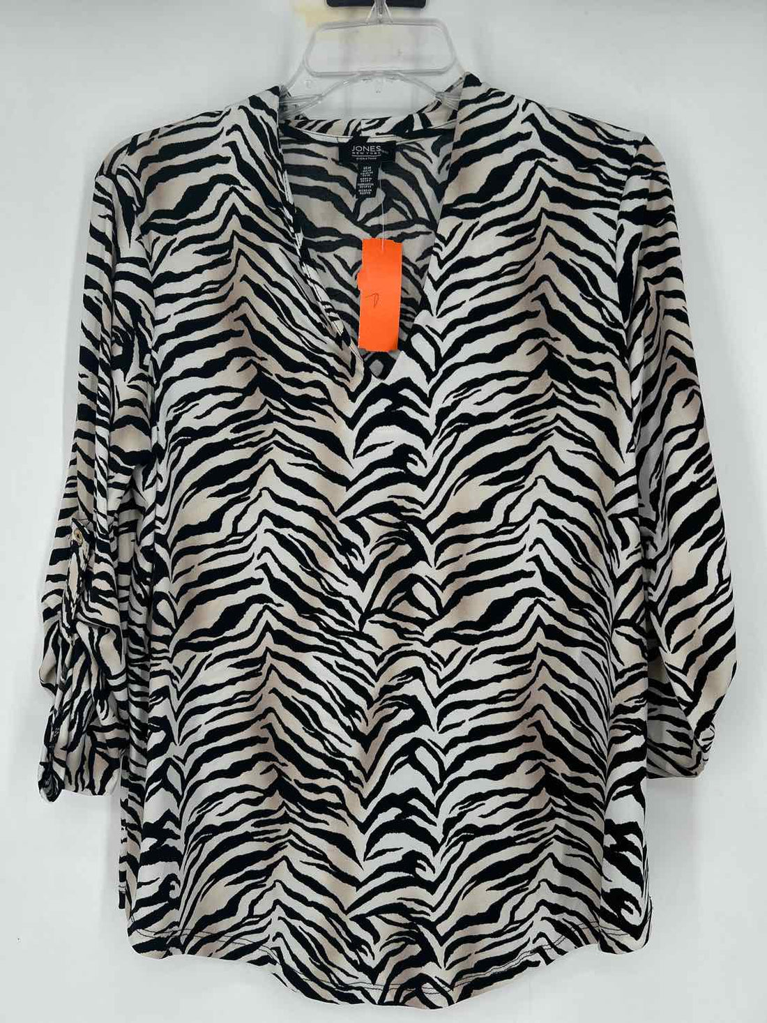 Jones New York Size M Tiger Print Long Sleeve
