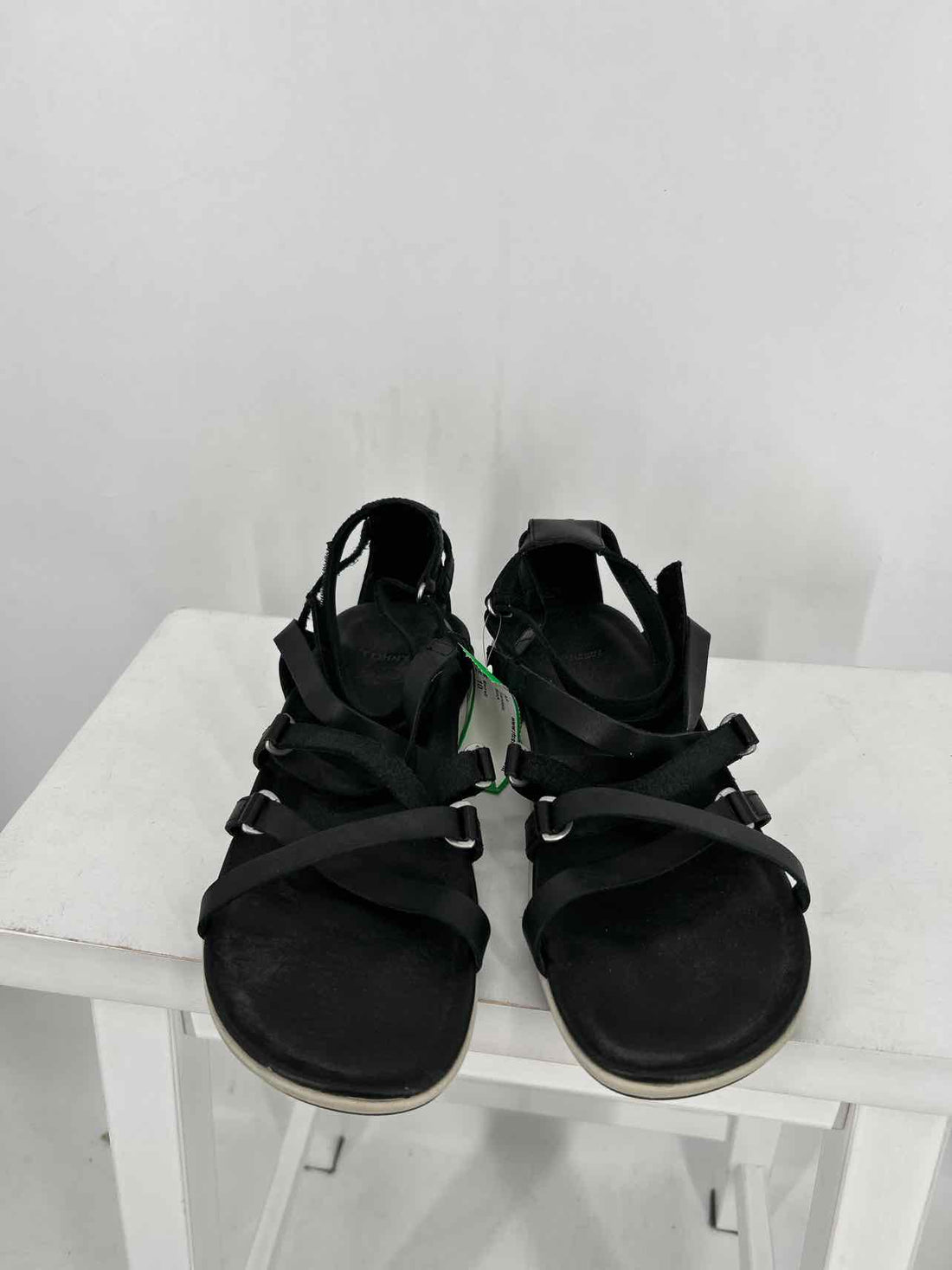 Merrell Women Size 10 Black Sandals