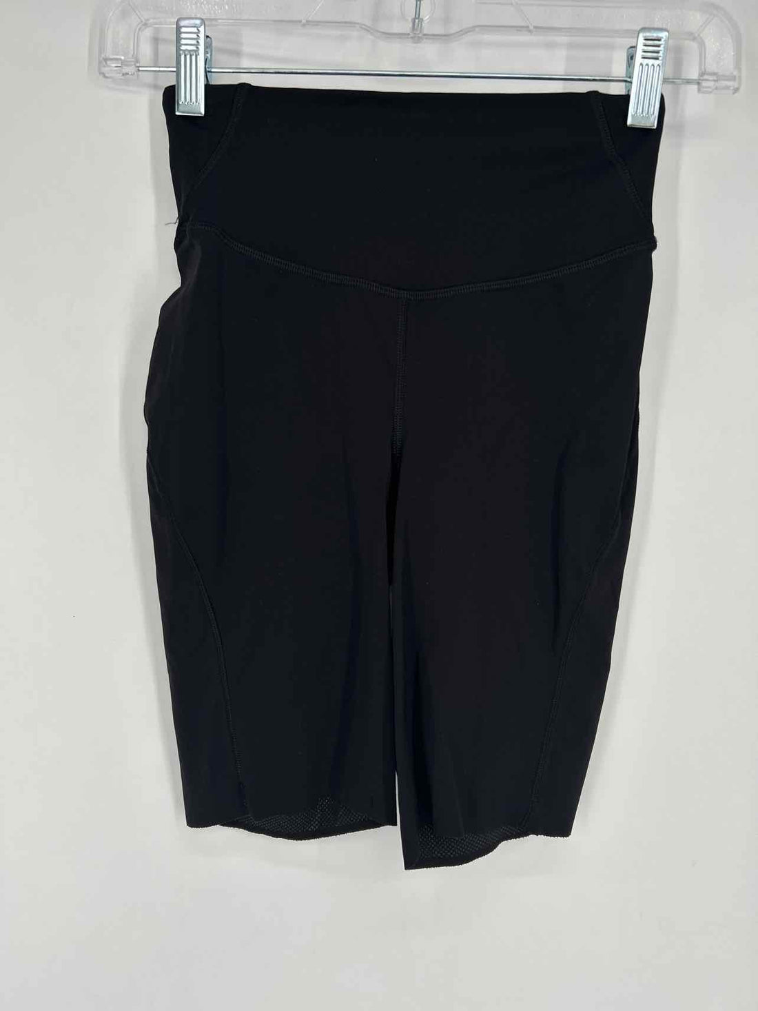 Lululemon Size 2 Black Active Shorts