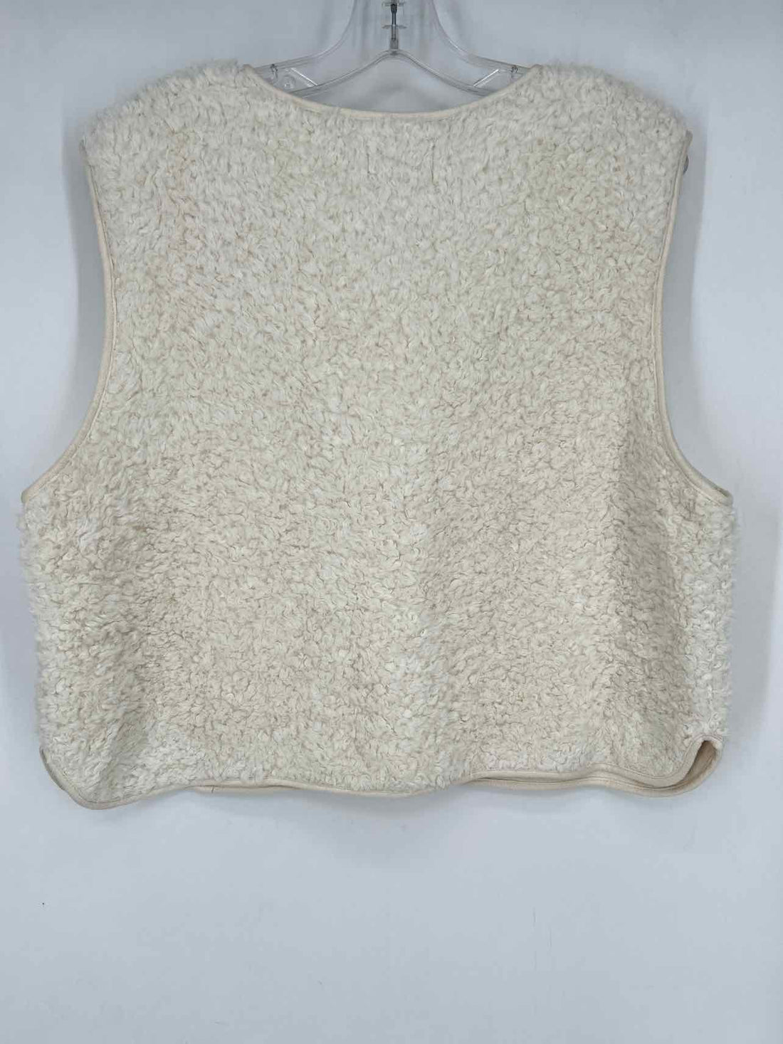 By Together Size M White Fleece NWT Vest
