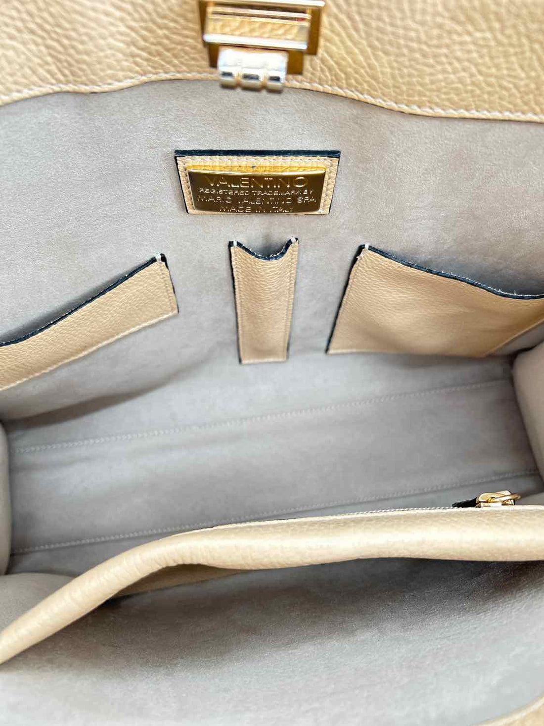 Valentino by Mario Valentino Buff Like New LUXURY