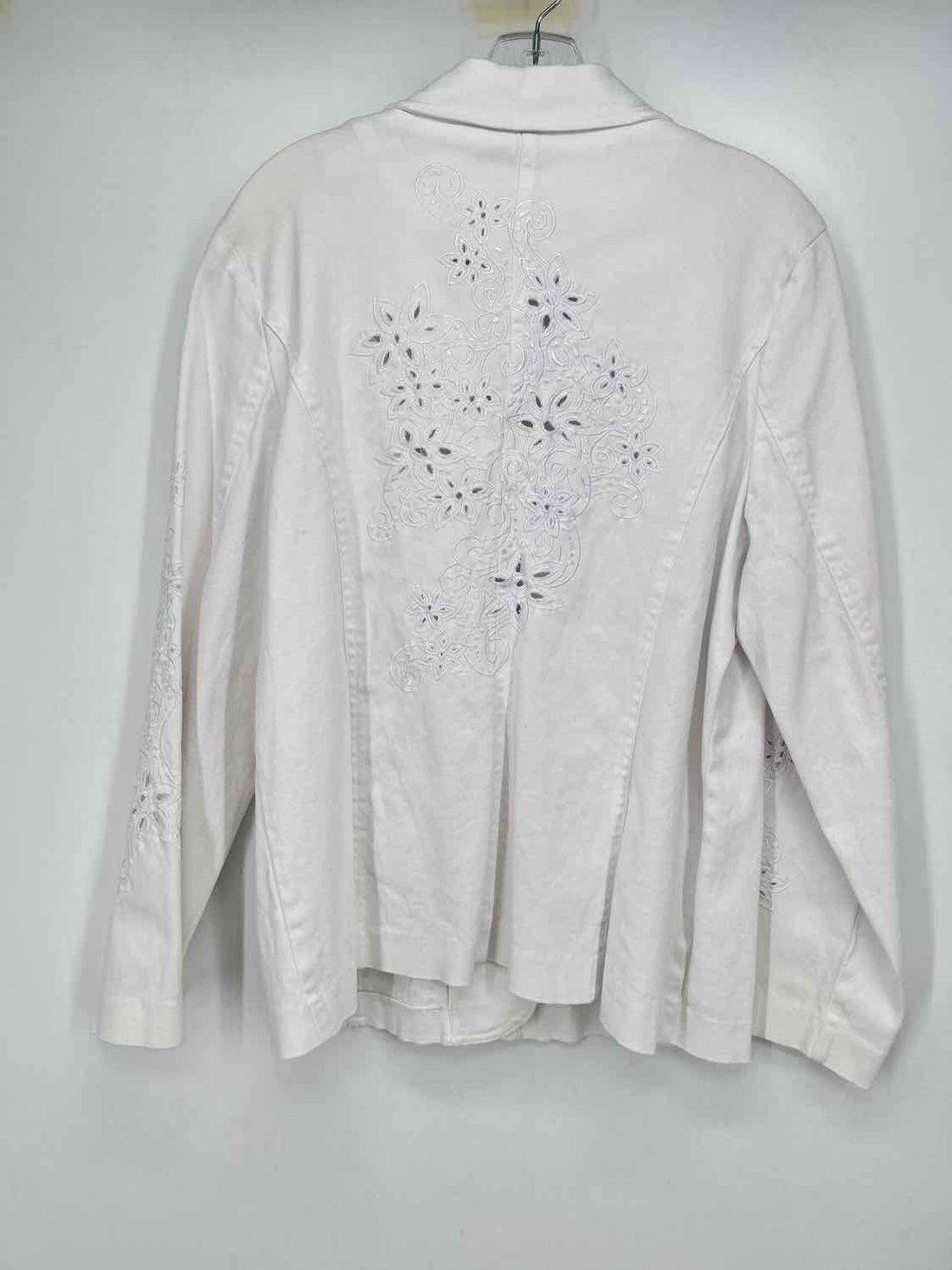 Susan Graver Size L White Jacket