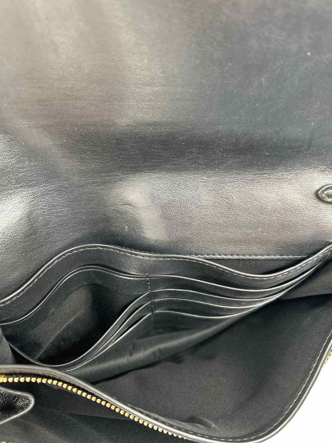 Coach Black Genuine Leather Pre Owned Crossbody