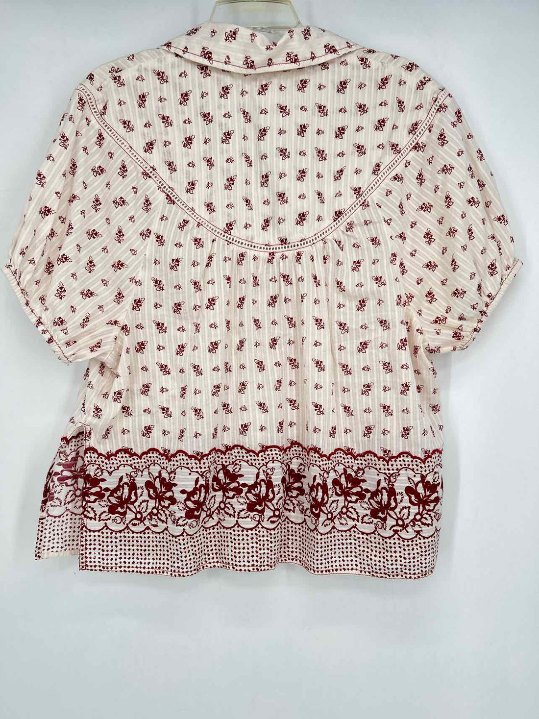 Pilcro Size XL White & Maroon Short Sleeve