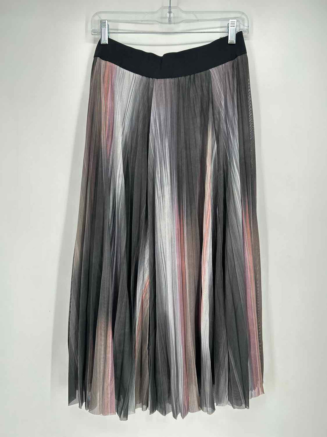 Insight Size M Gray Print Mesh Skirts