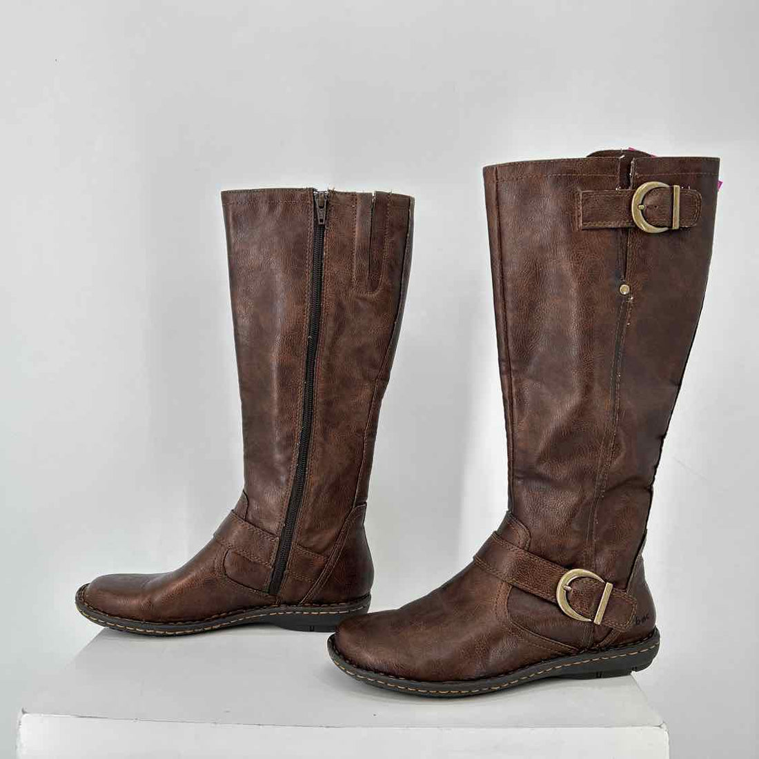 b.o.c Women Size 6.5 Dark Brown Faux Leather Riding Boot