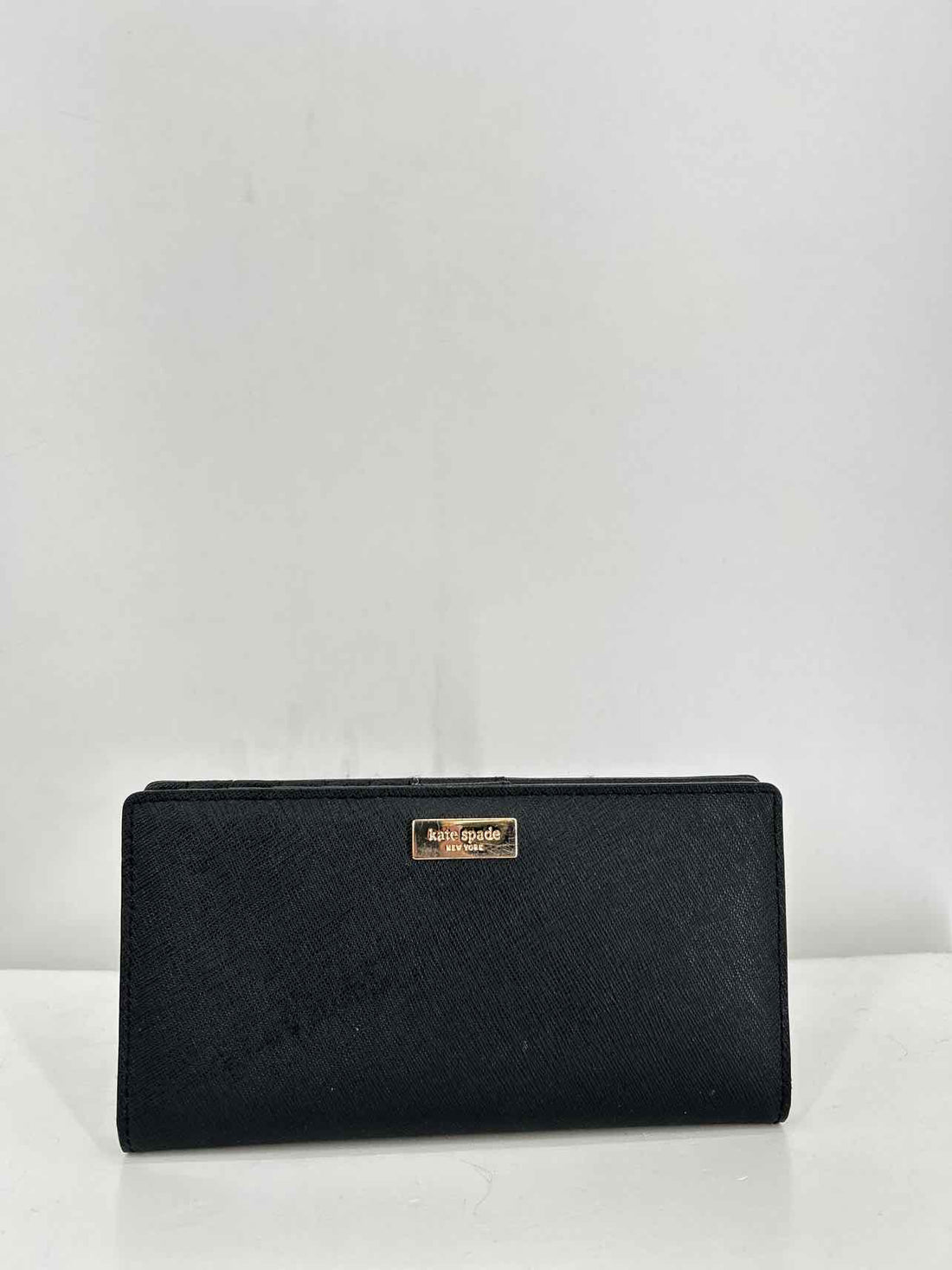 Kate Spade Black Saffiano Leather Pre Owned Wallet