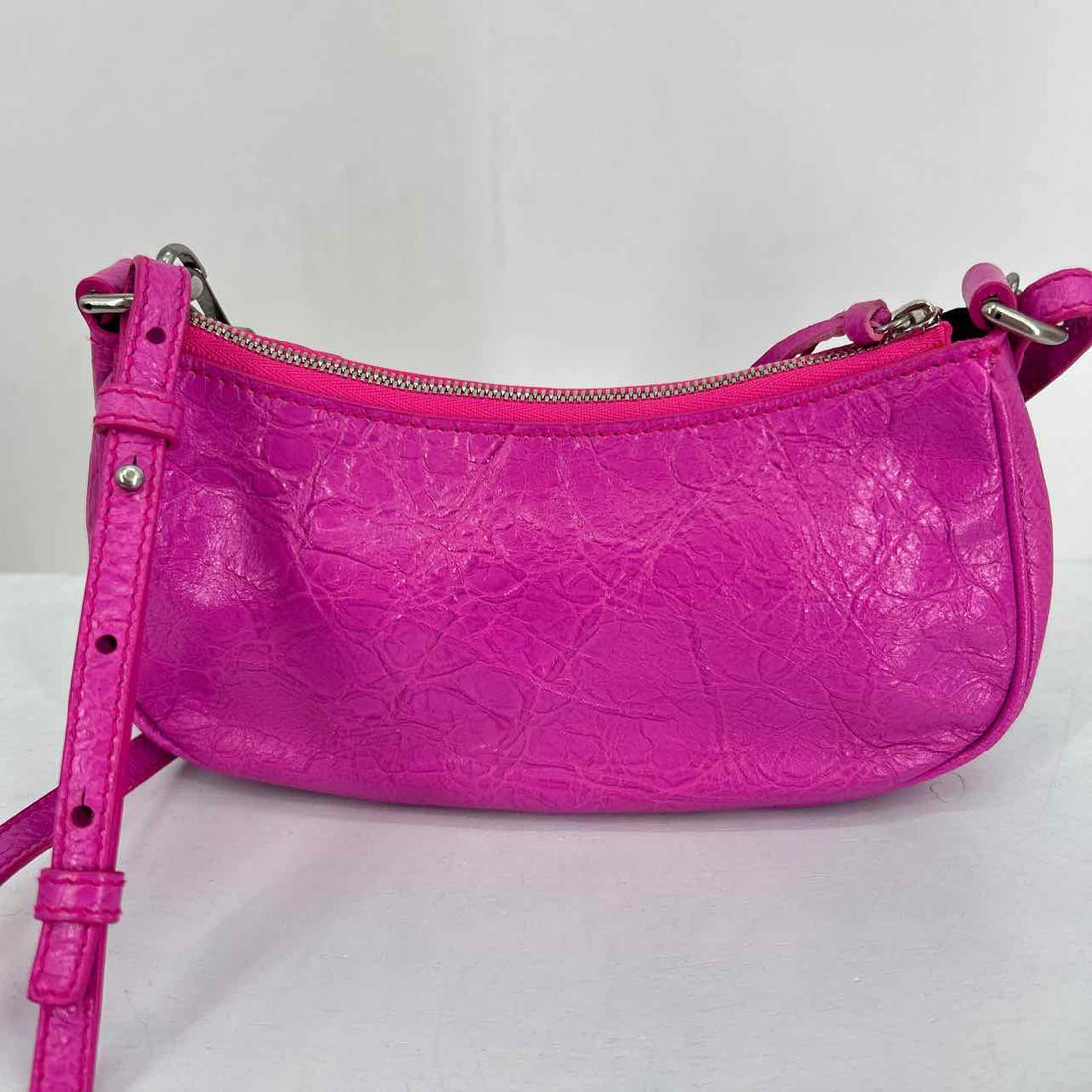 Balenciaga Magenta Lambskin Leather Pre Owned LUXURY
