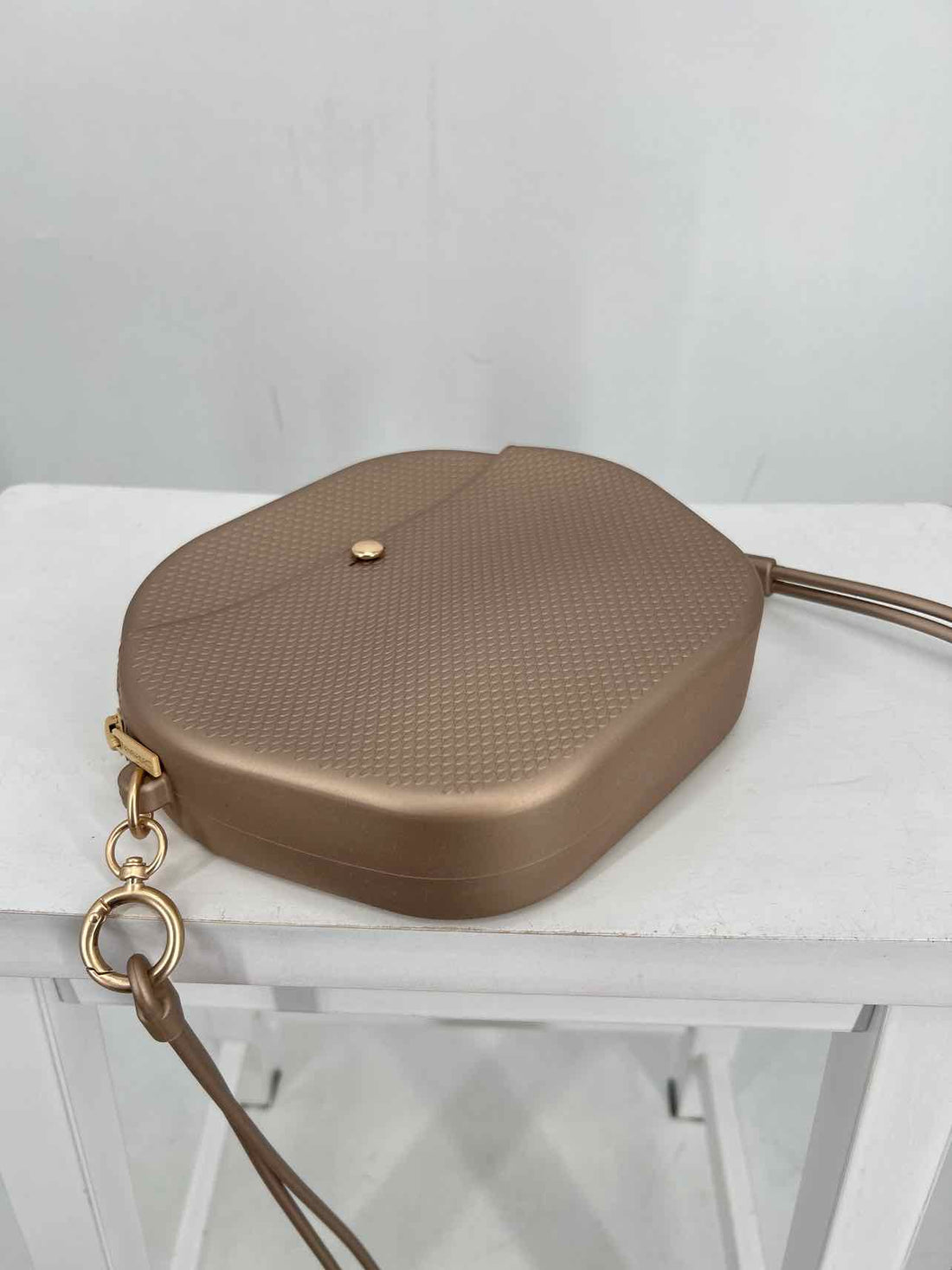 Havaianas Gold Rubber Crossbody