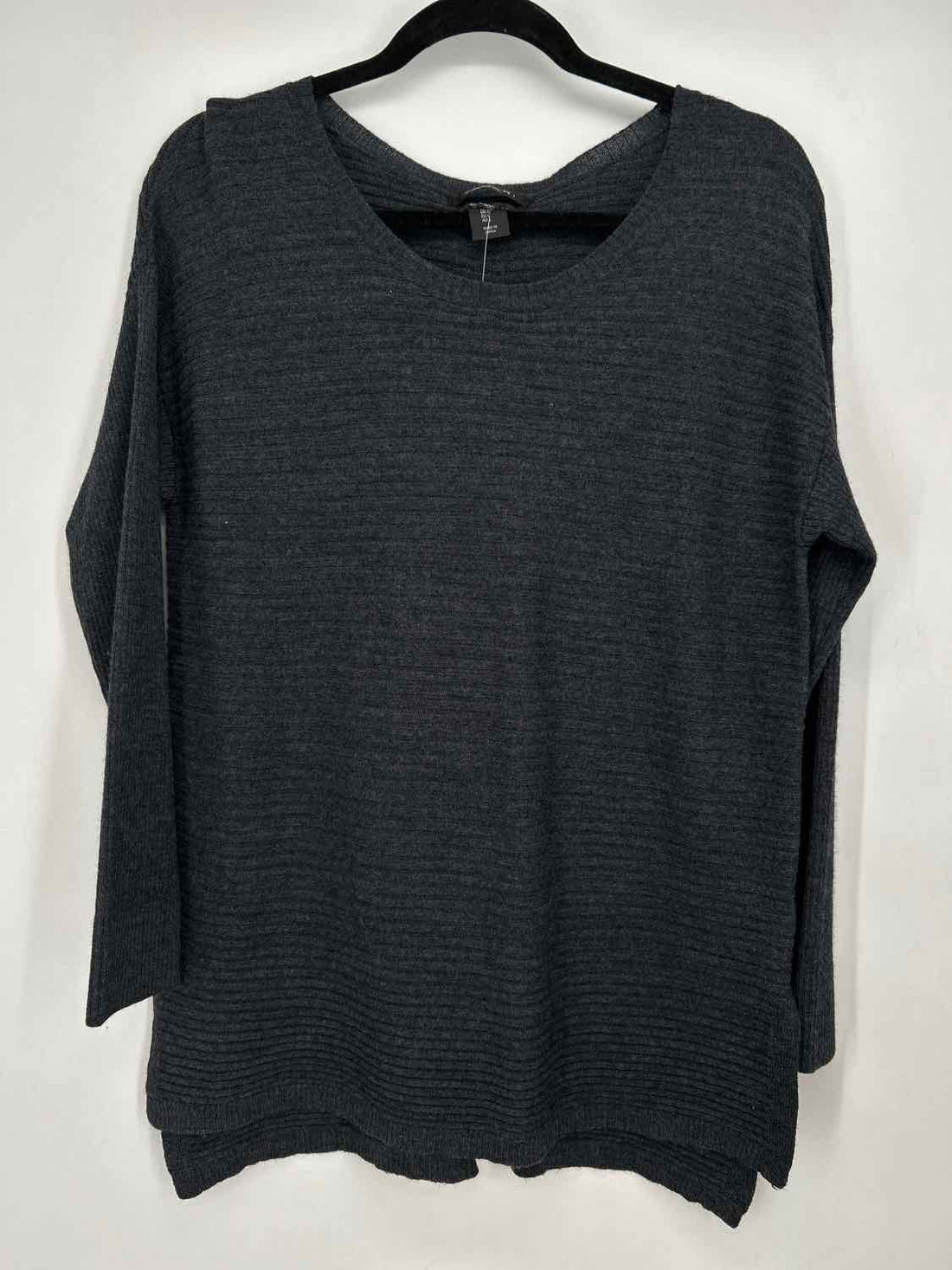 Tahari Size L Dark Gray Merino Wool Blend Sweater